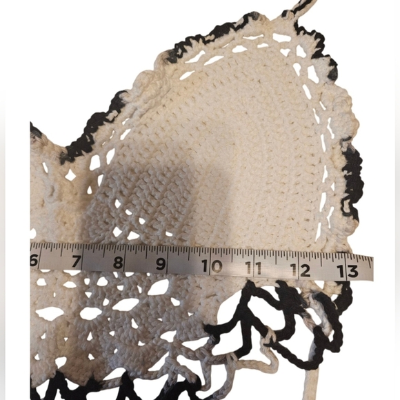 Hand Crafted Crochet Crop-Top Handmade Ombré black & White Bikini cover-up - Picture 14 of 17